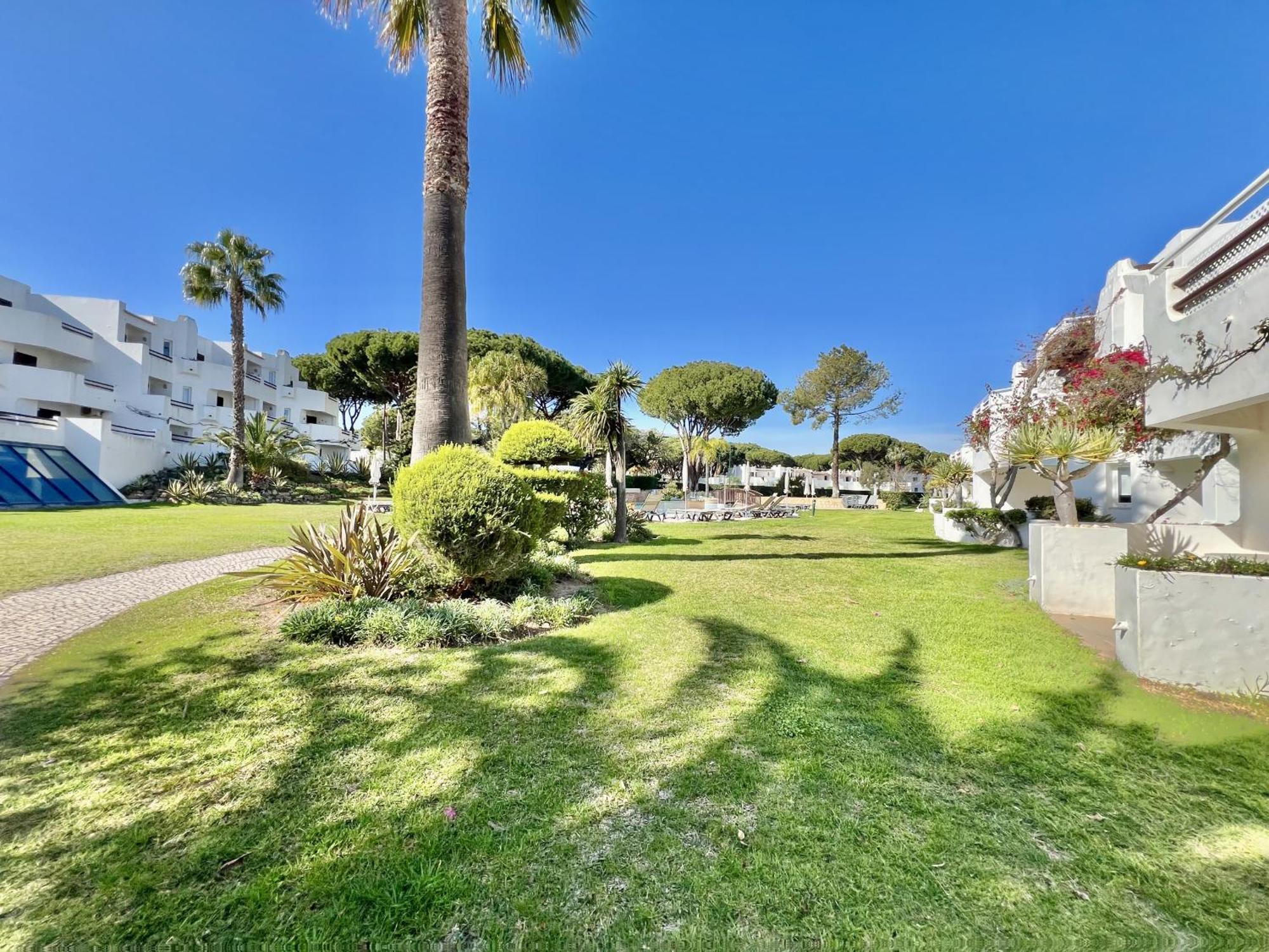 Albufeira Balaia Golf Vilage 2 With Pool By Homing المظهر الخارجي الصورة